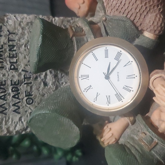 CLOCK LEPRECHAUN'S SLEEPING - Picture 9 of 11